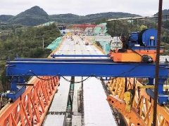 貴州、云南多套架橋機(jī)配裝湖北三思科技安全監(jiān)控系統(tǒng)